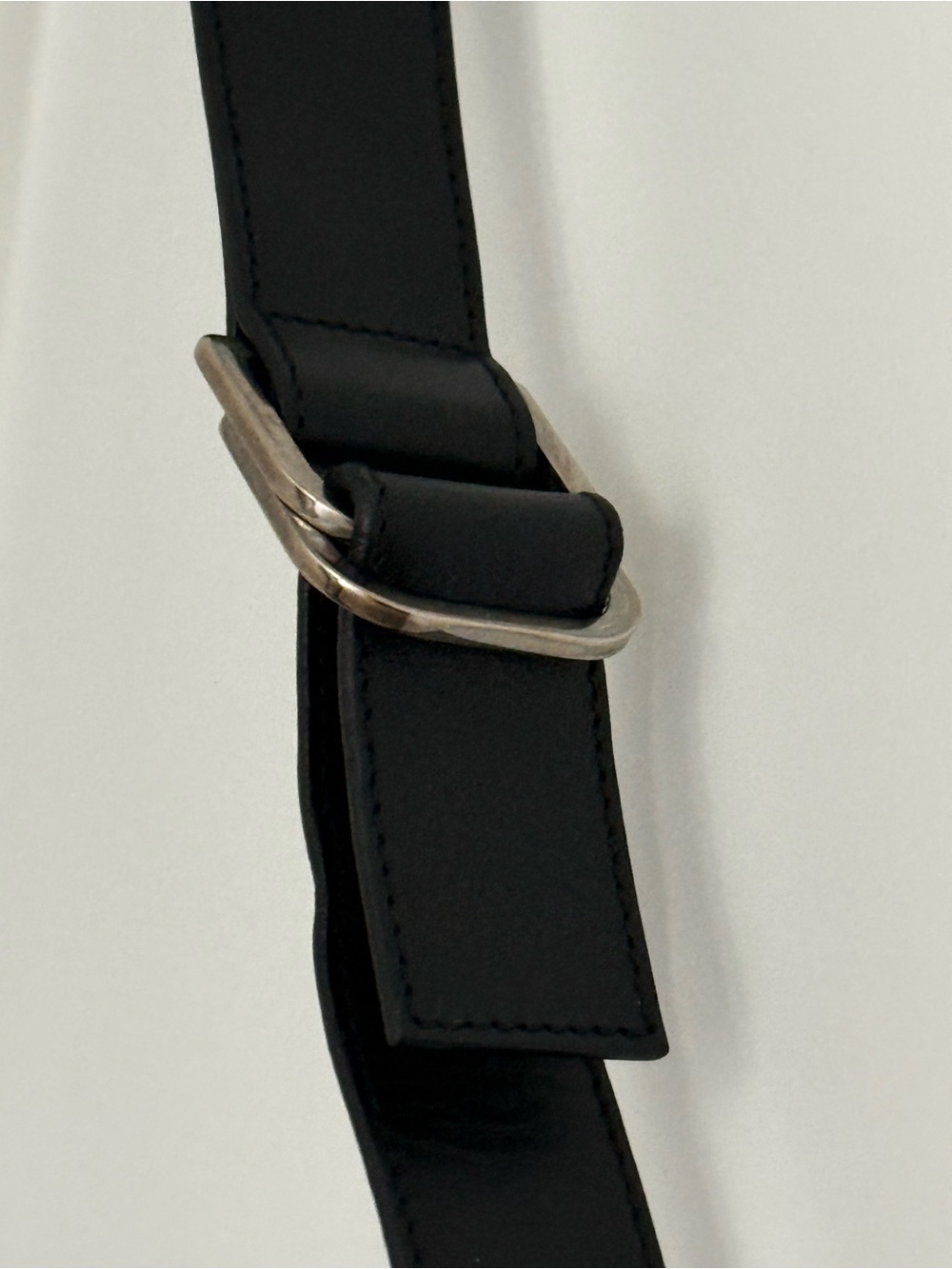 Gucci Black Crossbody Bag with Silver Logo Plate excellent condition - Picture 9 of 16